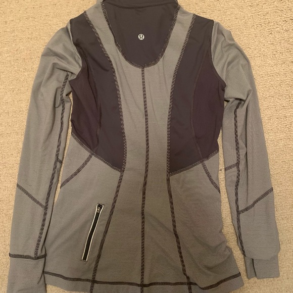 Lulu Lemon half zip - Picture 2 of 2